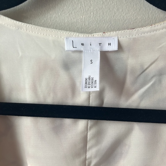 Cream floral maxi dress - Picture 3 of 3